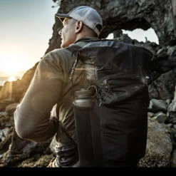 Matador Freerain 28 Waterproof Packable Backpack -Outdoor Gear Store MAT FR283001BK 31099.1634142026