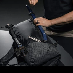 Matador Freerain 28 Waterproof Packable Backpack -Outdoor Gear Store MAT FR283001BKdet 94721.1634142026