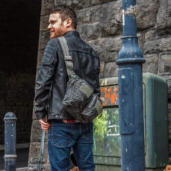 Magforce Aries Cross Body Waxed Canvas Bag -Outdoor Gear Store MF W0497 Boutdoor 00134.1689850508.1280.1280 31921.1689945678