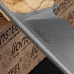 Lion Steel Bushcraft B35 Wood -Outdoor Gear Store ccm ls b35uldet4 80741.1661355694