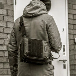 Magforce Cougar 500D Waterproof Portfolio Bag -Outdoor Gear Store cougar4 17579.1646916748.1280.1280 58933.1660645643.1280.1280 84806.1671704257