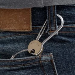 Everyman Cowan Carabiner -Outdoor Gear Store emccdet2 52152.1587729367